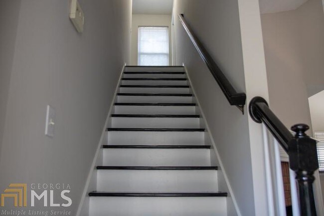 Foto del edificio - 608 W Manor