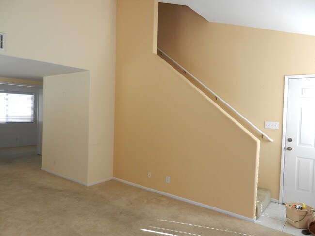 Stairs to main upstairs bedroom - 4141 Mississippi St