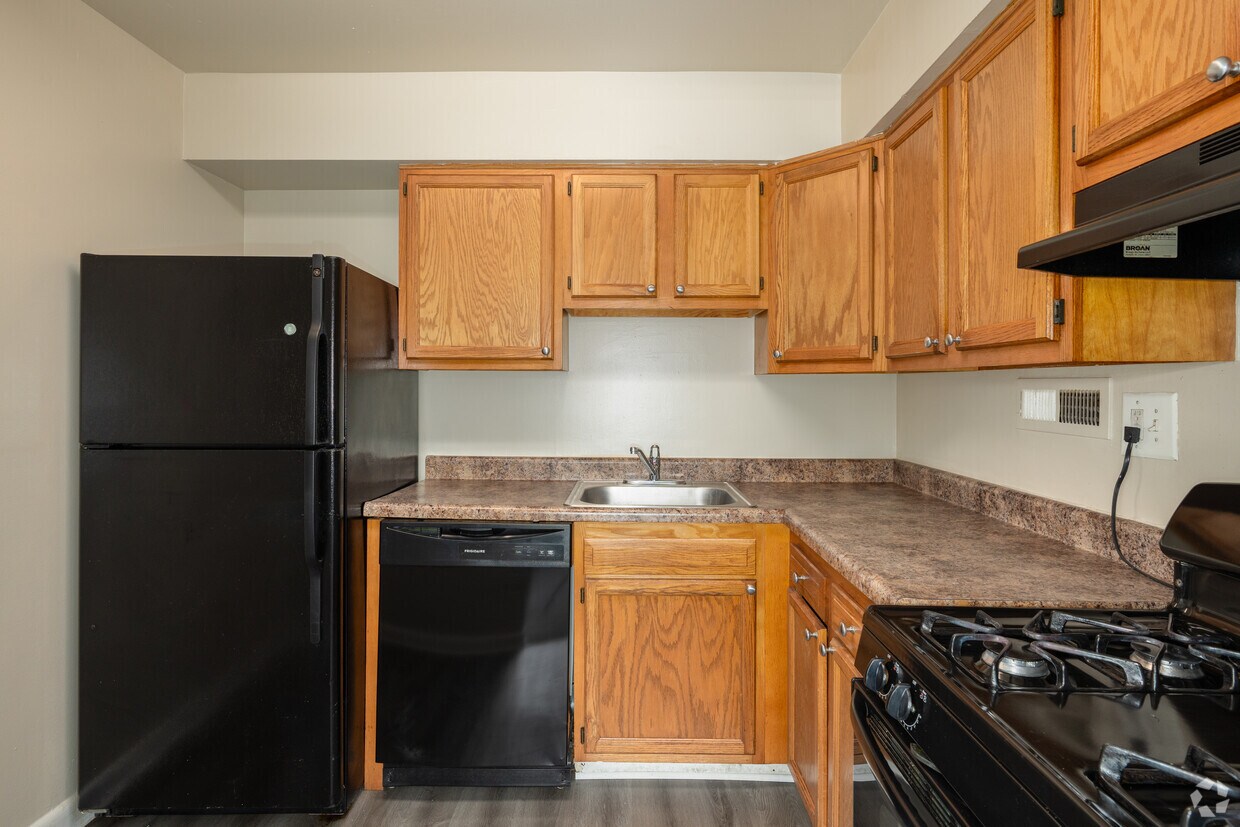 Greenlyn Apartments Apartments in Baltimore, MD