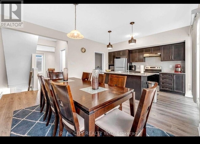 Photo du bâtiment - 121 Hibiscus Ln