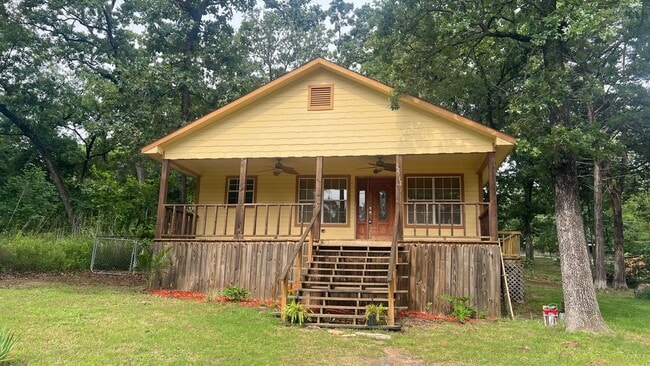 Building Photo - 22712 Creekwood Dr