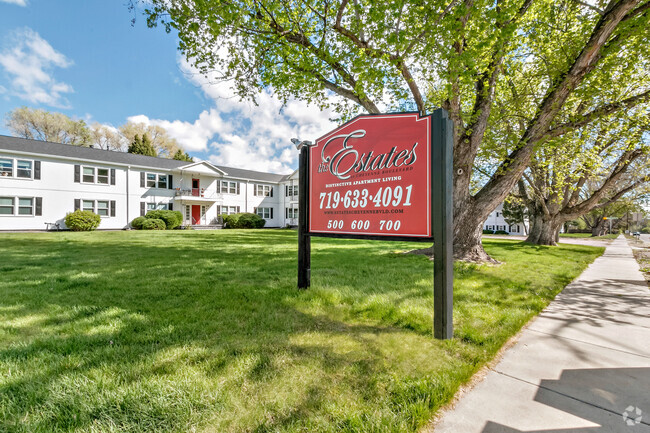 Building Photo - The Estates At Cheyenne Blvd