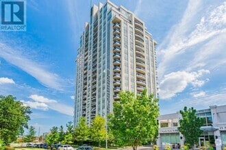 Building Photo - 7-207 N Park Rd