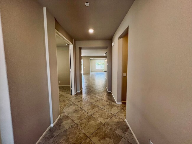 Foto del edificio - Gorgeous 2 bedroom and 2 bathroom home in ...