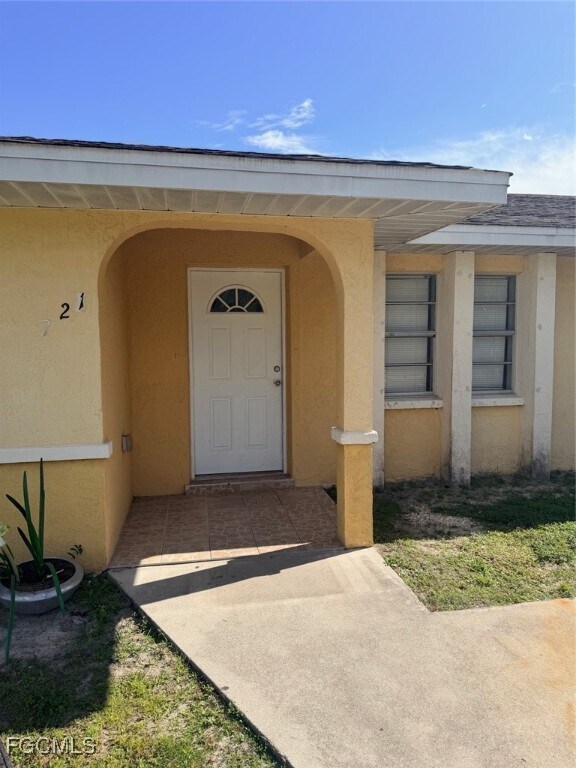 Foto del edificio - 721 Gilbert Ave S