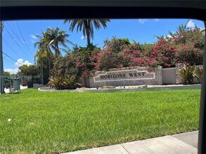 Building Photo - 8540 SW 133rd Avenue Rd