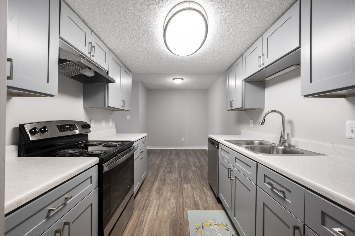 The Onyx Apartments Apartments in Huntsville, AL