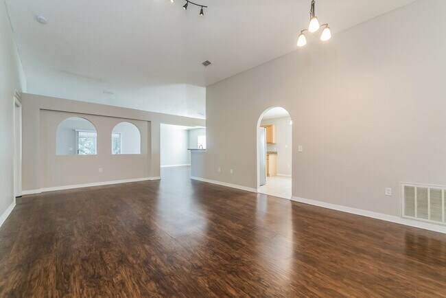 Foto del edificio - 2925 White Magnolia Loop