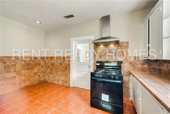 Foto del edificio - 3609 Saint Louis Ave