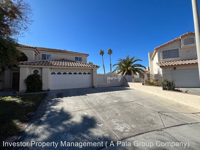 Building Photo - 5 br, 3 bath House - 735 Spruce Tree Circle