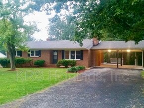 Building Photo - 169 Rector Rd