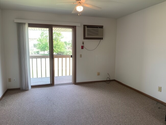 Building Photo - 691 Wood Violet Ln