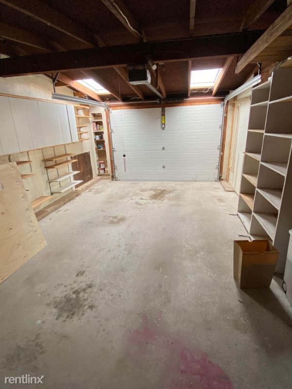 Building Photo - 3 br, 2 bath House - 6826 E Kingston Pl