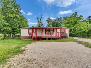 Building Photo - 25779 Almarie Dr