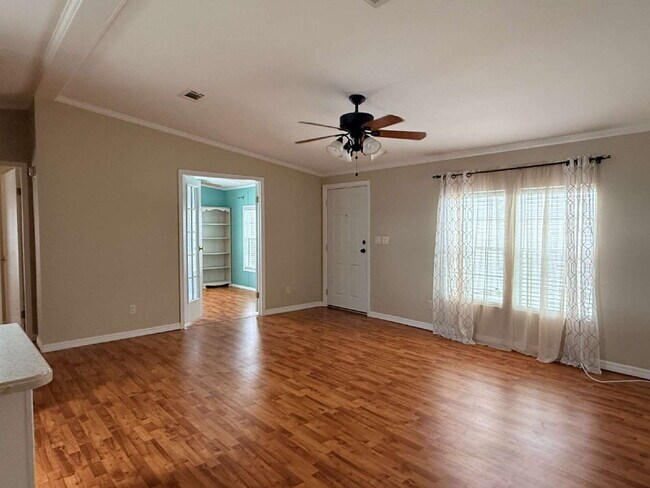 Foto del edificio - Nokomis Lake Village 3 bed/2bath