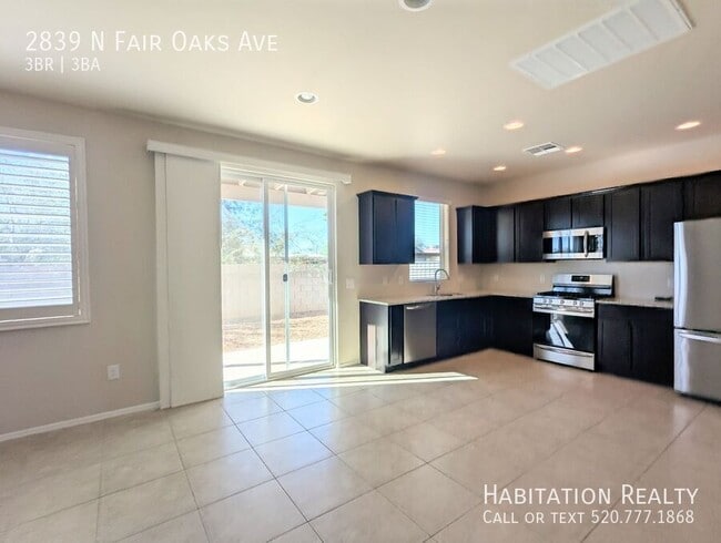 Foto del edificio - 2839 N Fair Oaks Ave