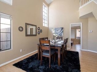 Foto del edificio - 841 Weldon Rd