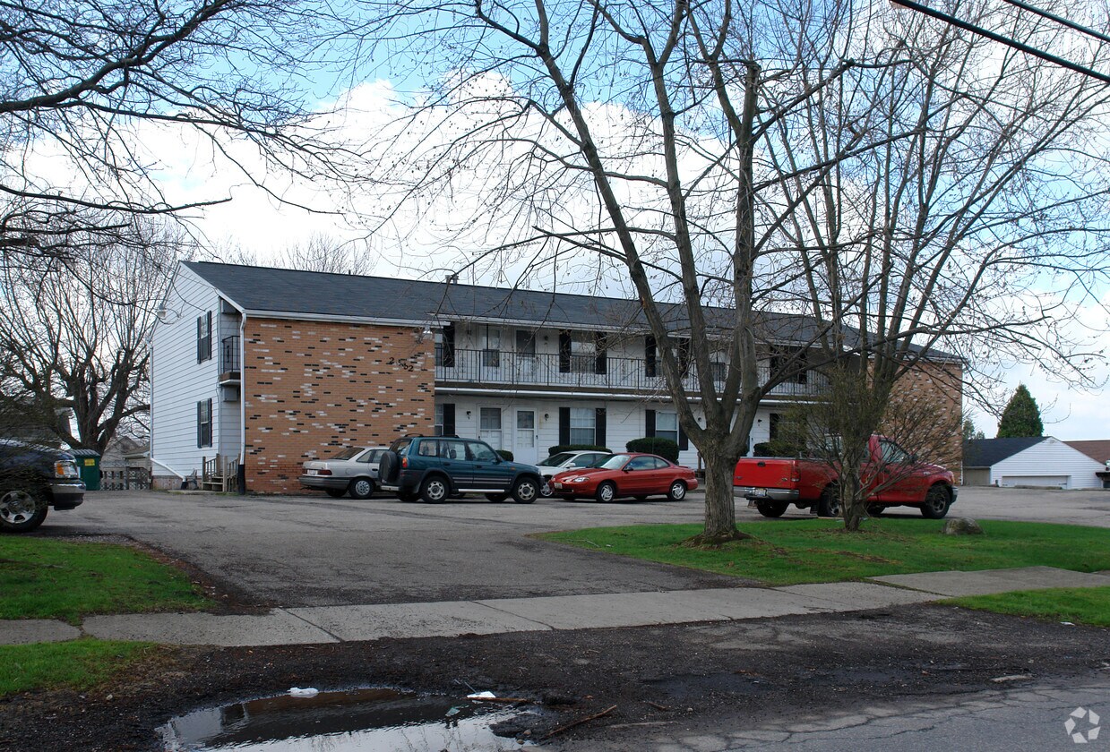Primary Photo - 2632 Ellet Ave