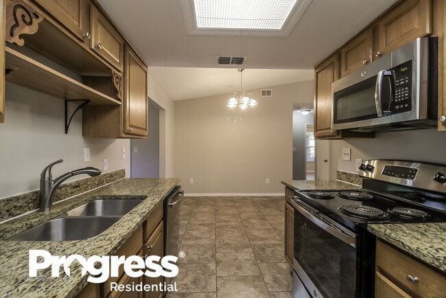 Building Photo - 1565 Quill Ct