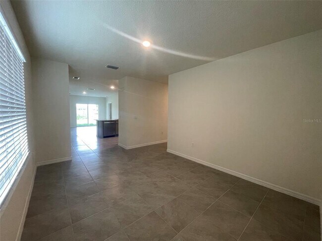 Building Photo - 32582 Canyonlands Dr