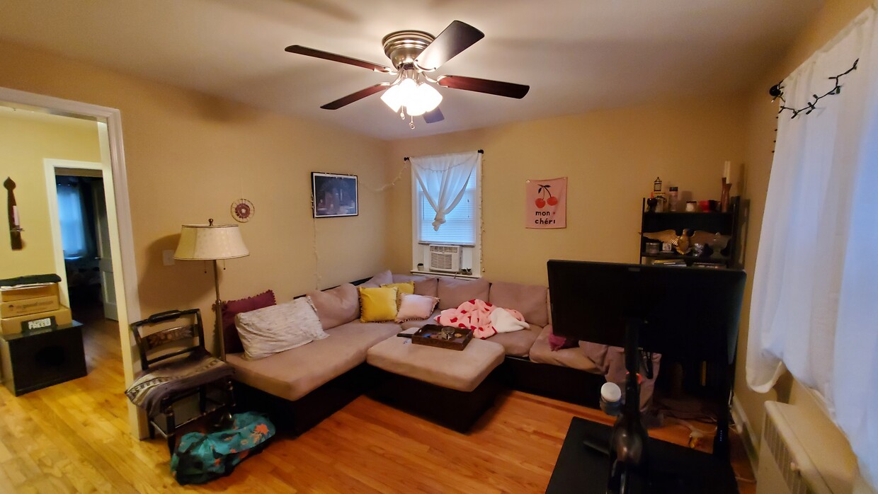 Foto principal - 511 Silver Spring Ave