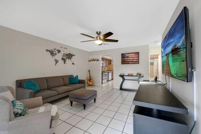 Foto del edificio - 5140 NE 18th Ave