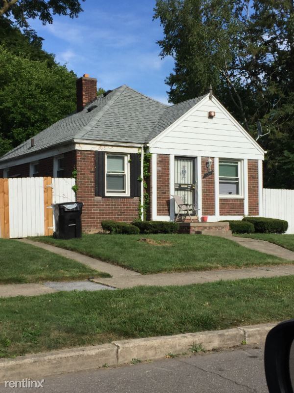 Building Photo - 2 br, 1 bath House - 18202 Biltmore
