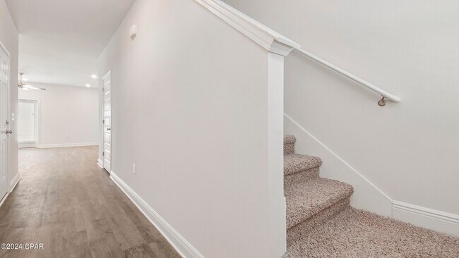 Building Photo - 1652 Caleigh Ct