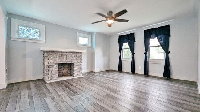 Building Photo - 81 Knox Ave