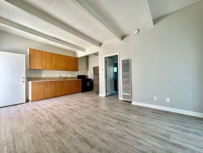 Foto del edificio - 525-27 S Juniper St