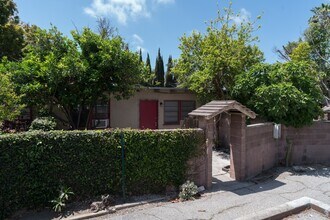 Building Photo - 2320 Virginia Ave