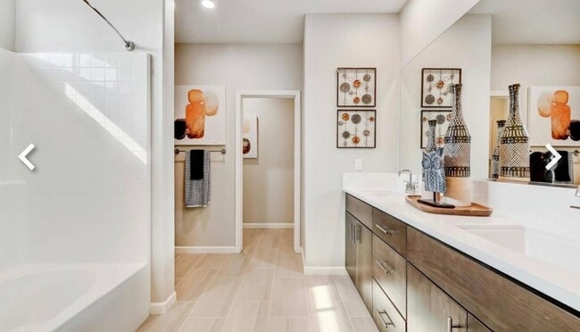 Building Photo - 2416 Raphael Wy