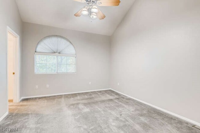 Building Photo - 2925 Wigwam Pkwy