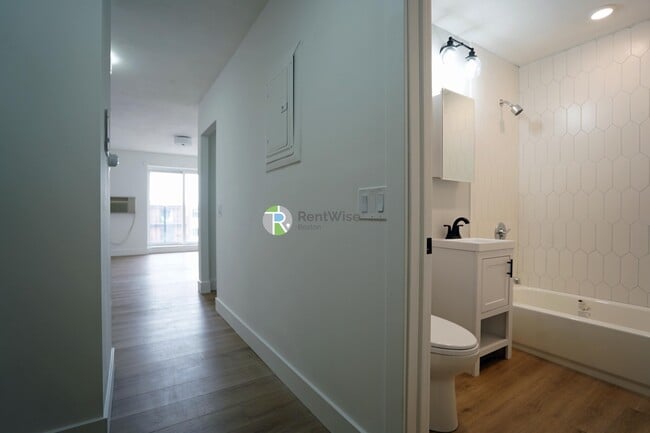 Photo - 745 E 6th St Apartment