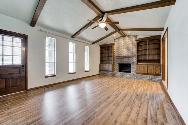 Foto del edificio - 1336 Atlanta Cir