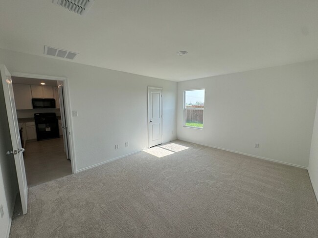 Foto del edificio - Brand new Mckinney home ready for move in!