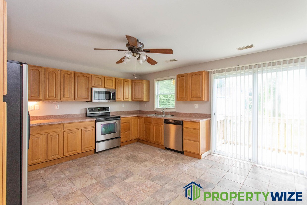 Foto principal - 8208 Diamond Point Rd