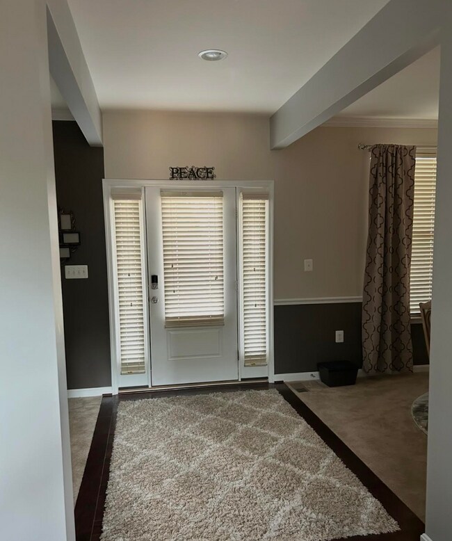 Building Photo - 6451 Ocelot St