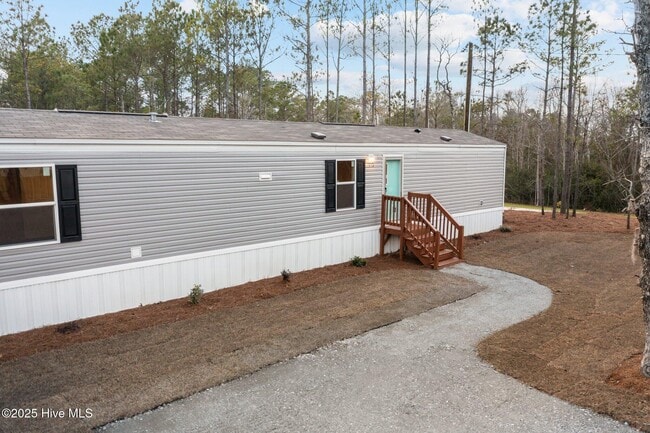 Building Photo - 113 Trott Ln