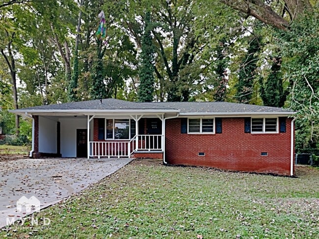 Building Photo - 919 Green Valley Rd SW