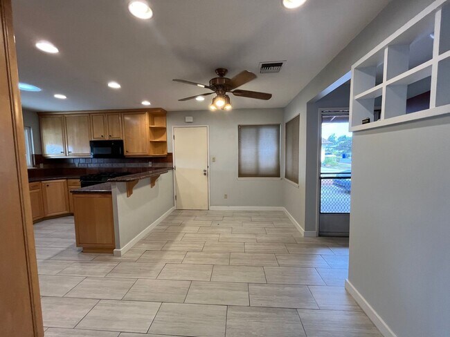 Building Photo - MOVE IN SPECIAL- ONE MONTH FREE!!! Comfort...