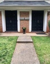 Building Photo - 4609 Coronado Dr