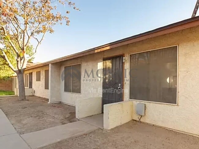 Foto del edificio - 2440 E Waltann Ln