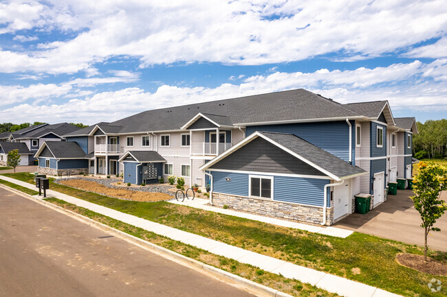 Foto del edificio - Peregrine Terrace