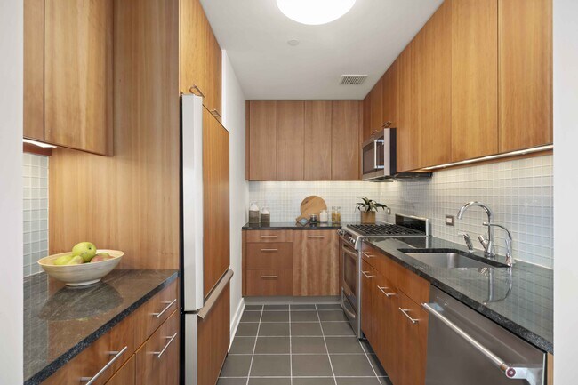 Building Photo - 11 E 29th St