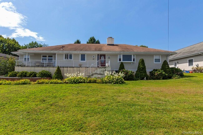 Building Photo - 46 Sylvan Rd