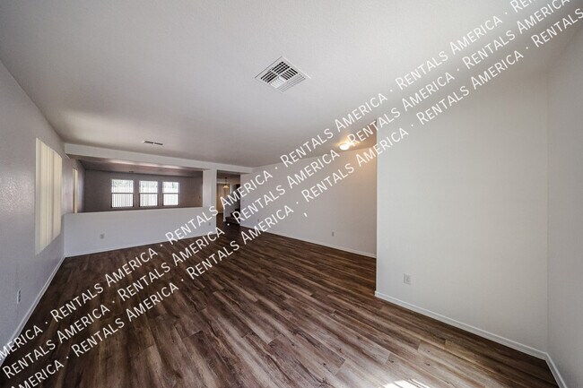 Foto del edificio - 9410 W Virginia Ave