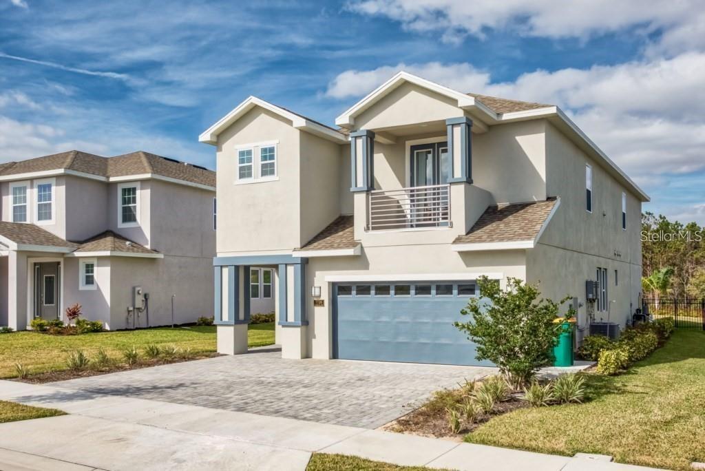 Foto principal - 7726 Fairfax Dr