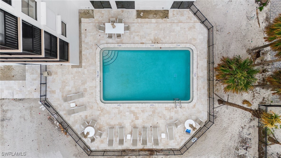 Foto principal - 9375 Gulf Shore Dr