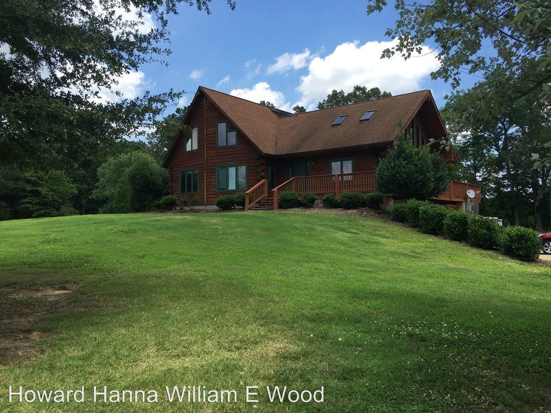 Foto principal - 6212 Godwin Blvd